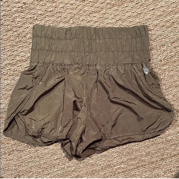 FP Movement by Free People Pants - Free People The Way Home Shorts Size M Green
